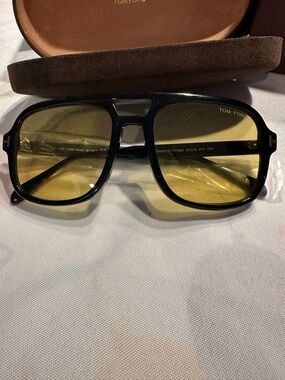 Tom Ford Falconer-02 Black Frame Sunglasses with Yellow Lenses NIB